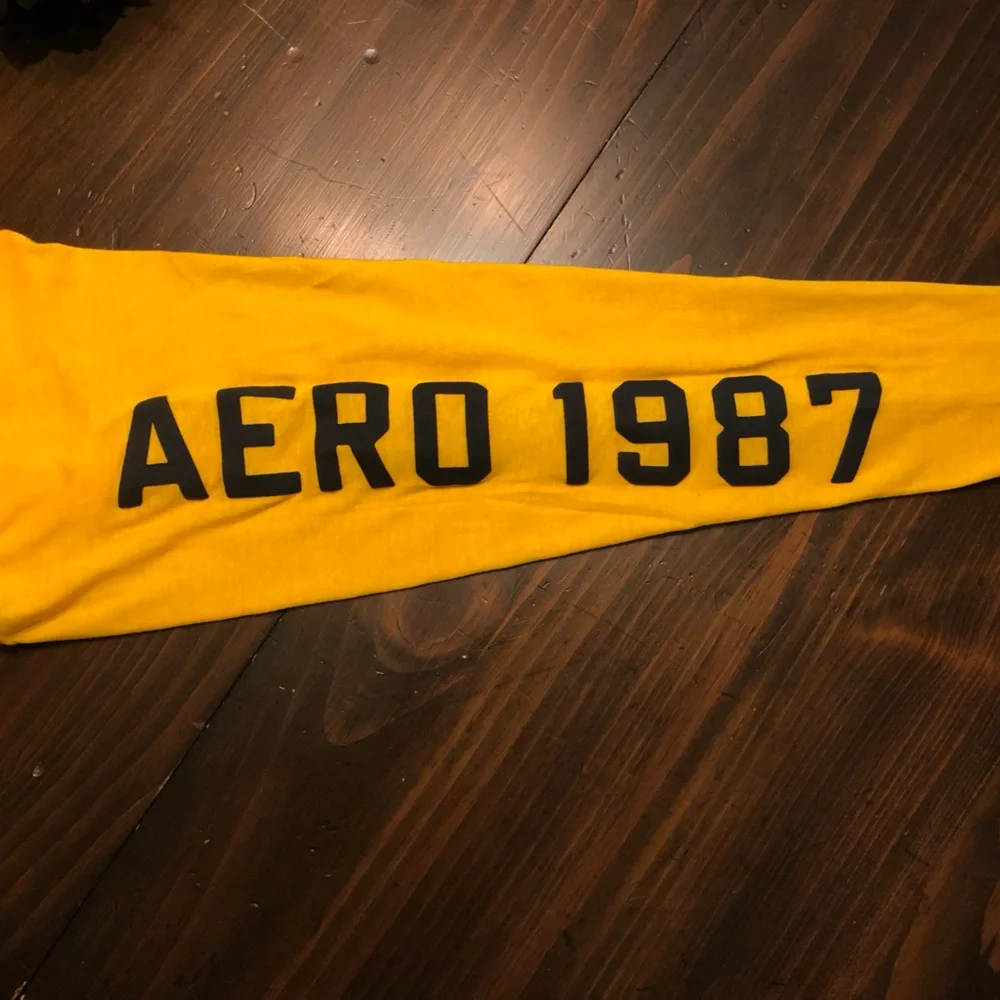 Men’s long sleeved Aeropostale T-shirt - Picture 3 of 3